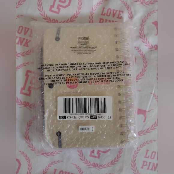 PINK Wellness Journal Set ❤️ - Picture 10 of 11